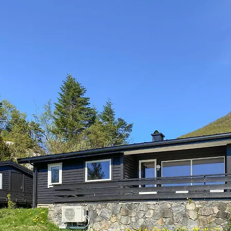 Knausen Tatil Evi